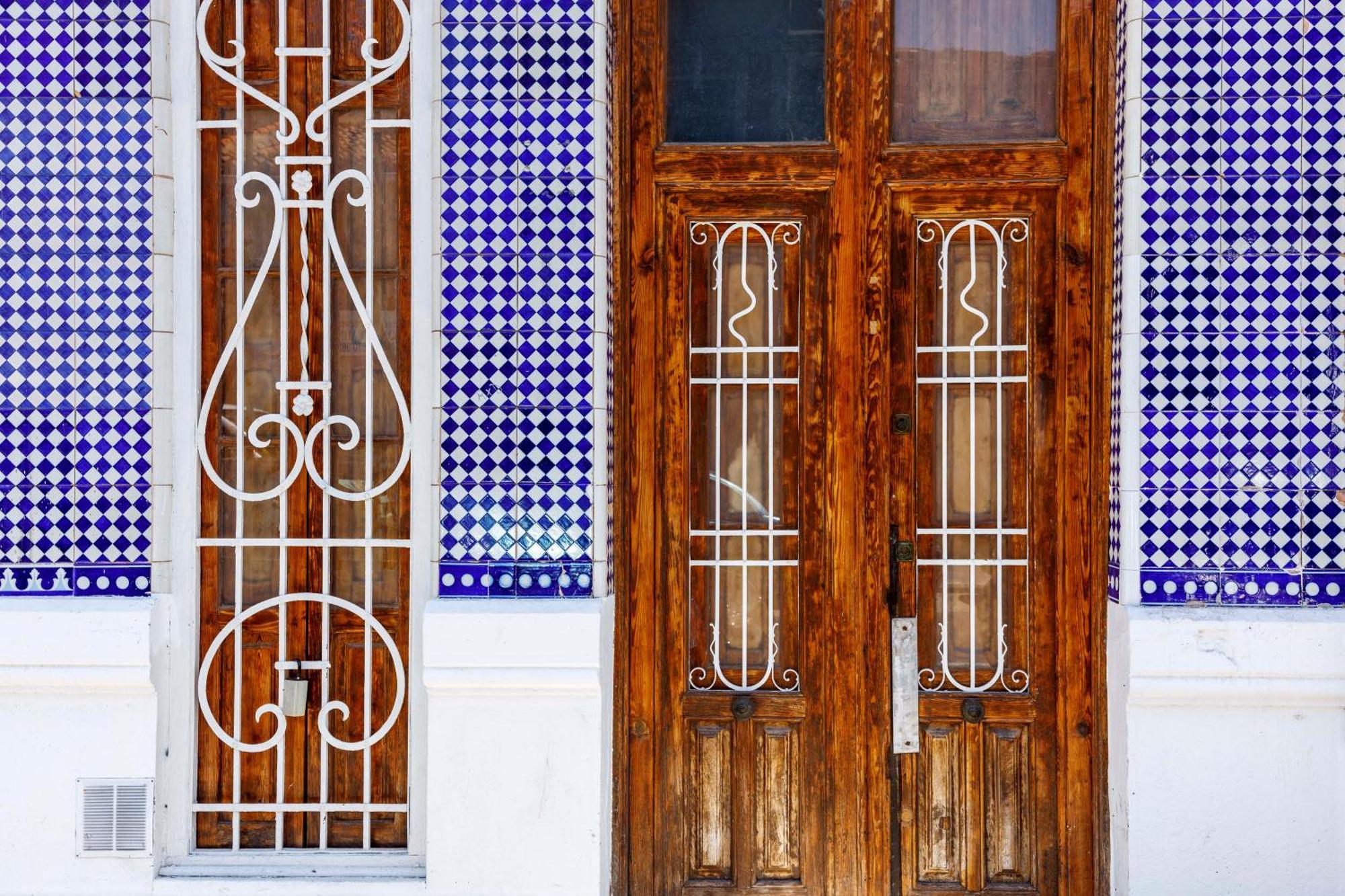 Artisan Haven: El Cabanyal Oasis * Valencia